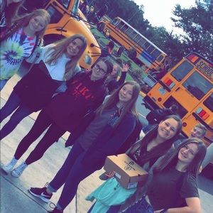 Meet your Posher, Emma